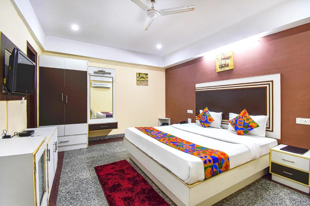 Fabhotel Comfort 35 Чандигарх Экстерьер фото